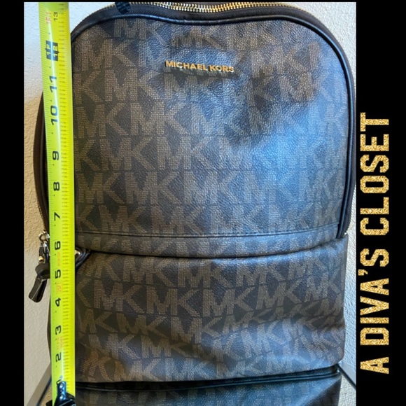 Michael Kors PVC Large Backpack - Picture 4 of 6